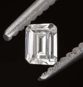 Anillo de compromiso de eternidad con diamante de corte esmeralda cultivado en laboratorio de 2.00 CT, delicado, con excelente claridad VS2, piedra preciosa suelta - Product Image 1