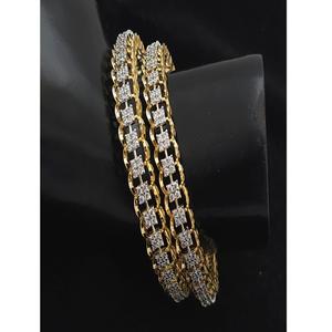 กำไลข้อมือดีไซน์เนอร์สีทองขาวคุณภาพพรีเมียมสวยหรู พร้อมด้วยมอยส์ซาไนต์ทรงดั้งเดิม วัสดุทองเหลือง เหมาะสำหรับผู้หญิงในงานแต่งงาน - Product Image 2