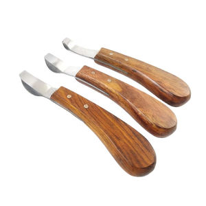 Couteau à sabots de haute qualité avec lame à grande boucle, instruments vétérinaires pour animaux, outils de fermeur à manche en bois, soins médicaux pour animaux - Product Image 5