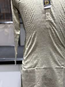 Kurta de qualité supérieure, vêtement ethnique indien traditionnel, pour occasions festives et décontractées, disponible en grande quantité - Product Image 6