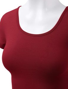 Camiseta Corta para Mujer, Precio Ajustable, Calidad Premium, Transpirable, Ligera y Cómoda, Totalmente Personalizable - Product Image 2