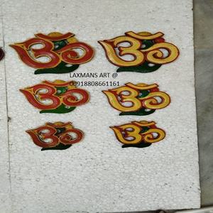 En bois sculpté à la main OM tenture murale Art décor Ganesh tentures murales masques en bois masque népalais en bois symboles Om tentures - Product Image 2