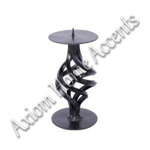 Juego de portavelas artesanal de hierro elegante rústico, soportes cónicos decorativos, centros de mesa hechos a mano por Axiom Home Accents - Product Image 4