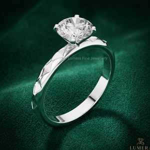 Anillo de Compromiso Solitario con Diamante Cultivado en Laboratorio, Corte Redondo Personalizado, Chapado en Oro Blanco, Anillo de Boda para Mujer, Certificado IGI - Product Image 3