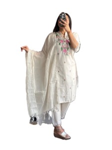 Salwar Kameez en coton Khadi de créateurs indiens et pakistanais, pour l'hiver et l'été, dernière collection exclusive, qualité supérieure, vêtements ethniques élégants pour femmes - Product Image 3