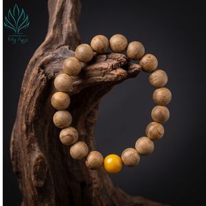 Bijoux en bois d'agar faits à la main exclusifs, bracelet classique en bois d'agar naturel vietnamien avec corail jaune AL-SV-0030-10 unisexe - Product Image 1