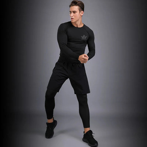 Ensemble de yoga 2 pièces pour femme : Soutien-gorge de sport à col rond et short taille haute extensible, respirant et à séchage rapide, pour le fitness et les activités sportives - Product Image 5