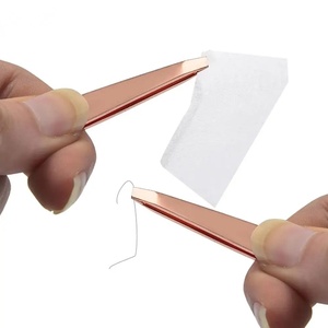Pince à épiler antistatique Ryzer Studio à pointe incurvée moderne en acier inoxydable durable pour une mise en forme précise - Product Image 4