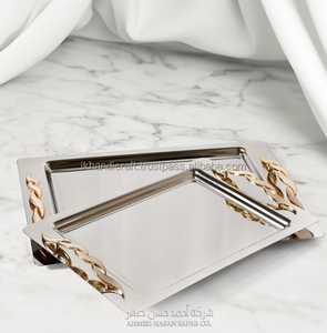 Bandeja de servicio chapada en plata de estilo árabe personalizada moderna hecha a mano bandeja de Metal decorativa reutilizable de alta calidad para servicio de alimentos - Product Image 1