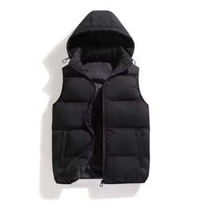 Chaleco Acolchado de Otoño para Hombre VELA EQUINOX - Chaqueta Casual Gruesa con Capucha Reversible e Impermeable con Relleno 100% Poliéster - Product Image 5