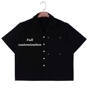 Chemise noire à manches courtes pour homme, coupe oversize, couleur unie, 100% coton tricoté, style décontracté, effet délavé, respirante, entièrement personnalisable - Product Image 1