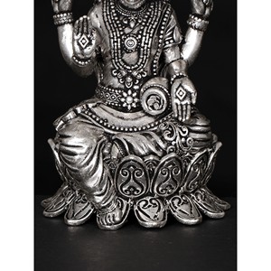 Petite statue superfine en laiton de 4 pouces de la déesse Lakshmi Sculpture de bénédiction plaquée argent - Product Image 1