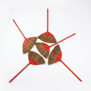 Balai de jardin en gros durable avec manche en fibre de coco et fil plastique - Product Image 1