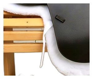 Selle d'entraînement de dressage équestre style anglais, aspect cuir, personnalisée, double arceau en bois, avec accroche en laiton pour l'entraînement - Product Image 4