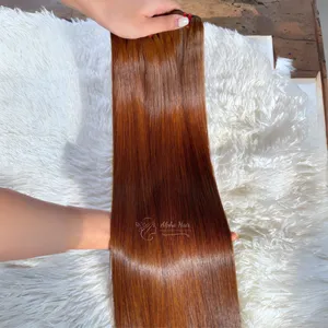 गर्म बिकने वाले टिकाऊ रंगीन हड्डी सीधे बाल एक्सटेंशन चेस्टनट रंग नरम रेशमी बनावट फीता सामने विग मानव बाल बंडल