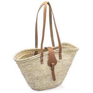 Faites une impression durable avec ce sac chic en fil naturel, conçu avec un tissage complexe et des éléments en cuir raffinés. - Product Image 1