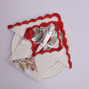 Serviettes en coton imprimées à la main Ridhi, motif floral Buta rouge, avec broderie, réutilisables pour les mariages, les restaurants et les hôtels - Product Image 1