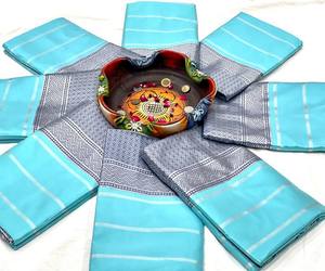 Sari moderne en soie jacquard Litchi avec blouse non cousue, idéal pour les fêtes, mariages et occasions spéciales, multicolore, bleu ciel - Product Image 4