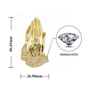 Nouveau style Pendentif Hip Hop religieux Mains en prière, plaqué or blanc, jaune et rose, serti de moissanite, pour femmes et hommes - Product Image 3