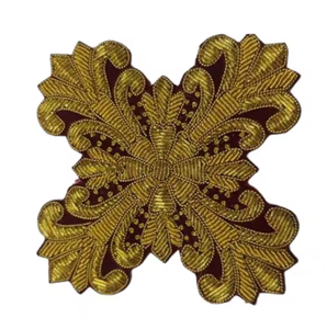 Parches bordados a mano personalizados con hilo de oro para gorras de corona real, parches 3D dorados, insignias de moda para uniformes - Product Image 3