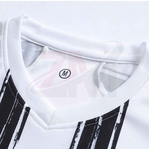 Uniforme de Fútbol Personalizado, Conjunto de Camiseta, Pantalones Cortos y Calcetines, Transpirable, de Secado Rápido, Kit de Equipo de Fútbol, Proveedor Mayorista OEM - Product Image 3