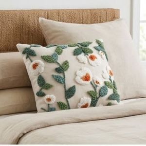 Floral Embroidered Cotton <b>Throw</b> <b>Pillow</b> Square Pastoral Style Washable Decorative Cushion Cover at Wholesale Price - Product Image 5