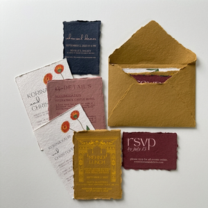 Ensemble d'invitations de mariage en papier coton fait main avec bords festonnés et cartes décoratives en papier calligraphié sur mesure professionnel - Product Image 1