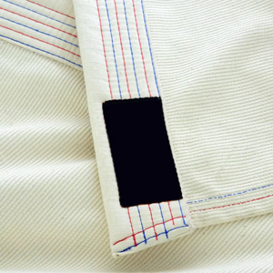 Uniforme de Jiu Jitsu Ligero Hecho en Fábrica, Diseño Transpirable, Logotipo Personalizable, Ropa de Artes Marciales, Poliéster y Algodón de Alta Calidad - Product Image 5