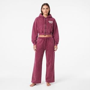 Conjunto de Sudadera con Capucha y Bolsillo Canguro de Hombro Caído con Cremallera Completa y Top Corto con Lavado Ácido para Mujer, y Pantalones Jogger de Pierna Ancha, Diseño de Logotipo Personalizado, Venta al por Mayor - Product Image 5
