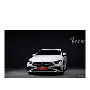 Mercedes-Benz CLS300d 4MATIC, Modelo Mayo 2023, 48,704 km, Diésel, Automático, Volante a la Izquierda, Cámara Trasera - Product Image 3