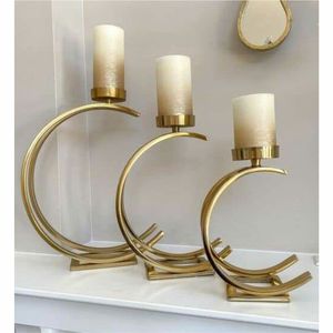 Lot de chandeliers géométriques dorés en métal multi-têtes, vente en gros d'usine, pour la planification d'événements et la décoration de salles à manger de luxe - Product Image 4