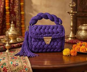 Bolso Étnico Morado Trenzado Hecho a Mano con Perlas y Dos Correas, Bolso de Hombro Boho de Algodón Tejido - Product Image 1