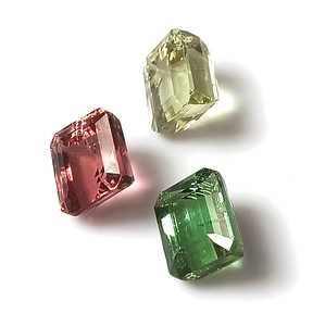 Par de Turmalinas Zambianas Multicolor Pastel Naturales de 8.80 Quilates, Corte Esmeralda, Calibradas, Sueltas, 8x7 mm, con Juego de Color - Product Image 5