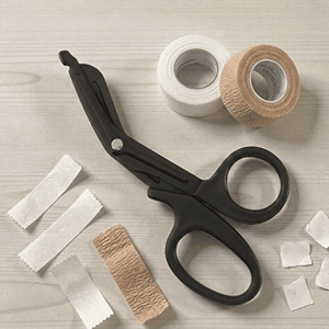 Tijeras Multiusos de 7.5 Pulgadas con Recubrimiento de Fluoruro para Taller y Manualidades - Product Image 1