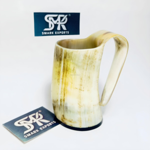 Elegante Jarra de Cerveza de Cuerno Africano Natural, Pulida a Mano, Ecológica, de 5 Pulgadas, Estilo Animal Rústico Único - Product Image 4