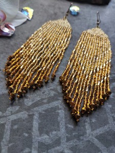 Pendientes de cuentas hechos a mano, pendientes largos de color marrón, pendientes extra largos, pendientes con flecos, pendientes estilo boho, pendientes de cuentas pequeñas - Product Image 2