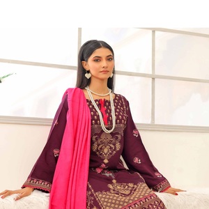 Super vendeur entier vêtements pakistanais et indiens robes indiennes pour femmes sur tissu viscose vêtements quotidiens Lehenga Choli pour femmes - Product Image 6