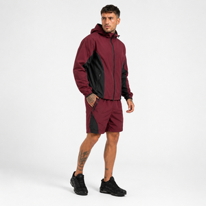 Ensemble veste coupe-vent et short en nylon léger pour homme, personnalisé en usine, fabricant de survêtements en nylon et polyester - Product Image 2