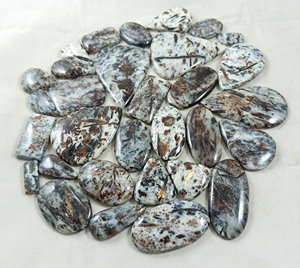 Pierre d'astrophyllite, cabochon, prix de gros, guérison Reiki, méditation, fabrication de bijoux, cristal naturel d'astrophyllite - Product Image 5