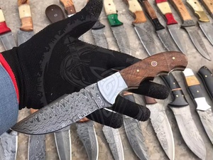 Couteau de chasse à lame fixe de haute qualité en acier Damas, couteaux de camping avec poignées personnalisées pour les détaillants - Product Image 6