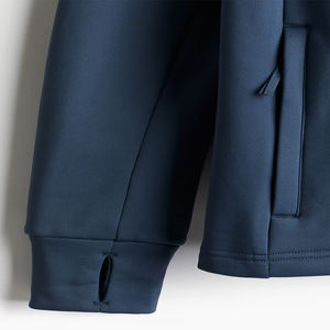 เสื้อแจ็คเก็ตซอฟต์เชลล์ผู้ชายขายส่ง ปักลายตามสั่ง ผ้าฟลีซคุณภาพสูง เสื้อกันลม เสื้อทำงาน เสื้อพัฟเฟอร์บุใยสังเคราะห์ เสื้อแจ็คเก็ตแบบเย็บติดกัน รับผลิตแบบ OEM - Product Image 6