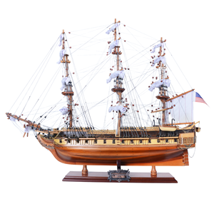 Maqueta de Barco de Madera de Cedro Pintada a Mano, Tamaño Mediano, USS Constitution, con Velas Completas - Decoración Histórica de la Marina de la Armada Estadounidense, Regalo - Product Image 1