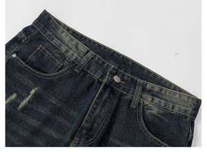Jeans de Mezclilla para Hombre, Corte Slim Fit, Sin Elasticidad, Diseño Desgastado y Detalles Descoloridos, para Verano - Product Image 5