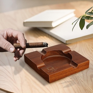 Cenicero de Aluminio Hecho a Mano con Tapa de Latón, Diseño Jaali, Cuadrado, Sin Humo, Accesorio Premium para Fumar, Estilo Americano, para Uso en Casa y Auto - Product Image 5