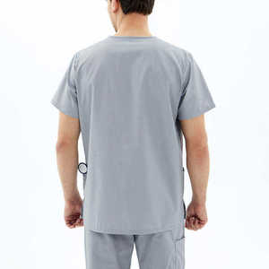 Blouse médicale avec un matériau léger et durable et une coupe professionnelle confortable toute la journée - Product Image 5