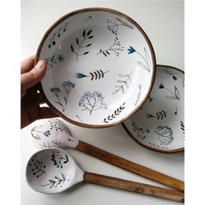 Juego de tazones de madera hechos a mano con cucharas de madera |   Tazón Decorativo para Ensalada con Diseño Floral, Tazón Grande de Cerámica para Pasta, Tazón Decorativo - Product Image 1