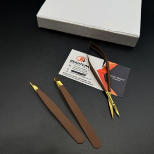 Meilleures ventes : Ensemble de pinces à sourcils biseautées et pointues en acier inoxydable léger pour une coupe de précision - Product Image 3
