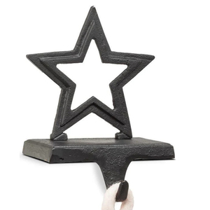 Soporte para Calcetines Navideños de Hierro Fundido Marrón con Diseño Fabuloso, Decoración Navideña para Chimenea, al Precio Más Bajo - Product Image 6