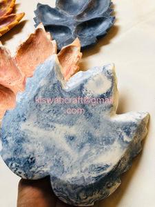 Bandeja para servir frutas secas de resina con cinco compartimentos en forma de hoja de calidad Superior Bandeja de comida de color natural Excelentes platos de resina - Product Image 3