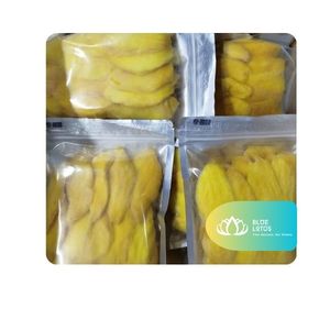 [VENTE CHAUDE] Mangue séchée moelleuse, collation de fruits tropicaux pour les pauses scolaires, partage familial et voyages au Vietnam - Product Image 1